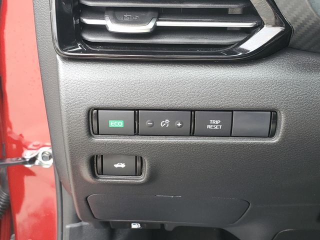 Certified 2025 Nissan Sentra SR w/ SR Premium Package image 19