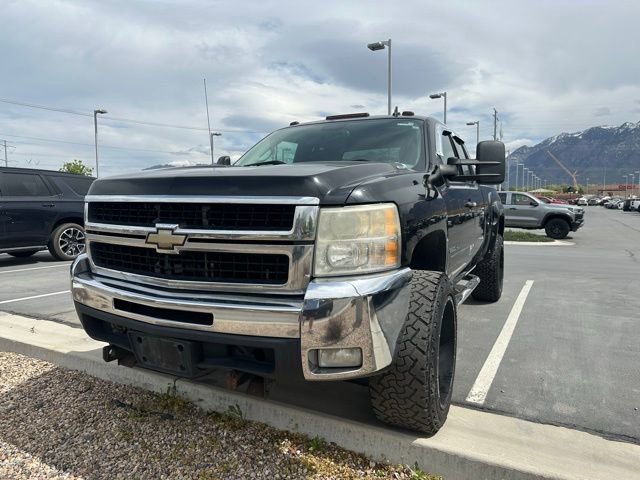 Used 2009 Chevrolet Silverado 2500 LT w/ Exterior Plus Package image 11