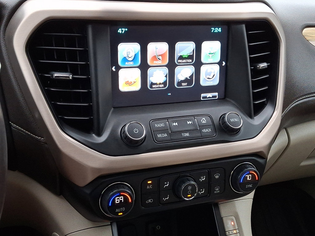 Used 2019 GMC Acadia Denali w/ LPO, Floor Liner Package AWD/4WD image 28