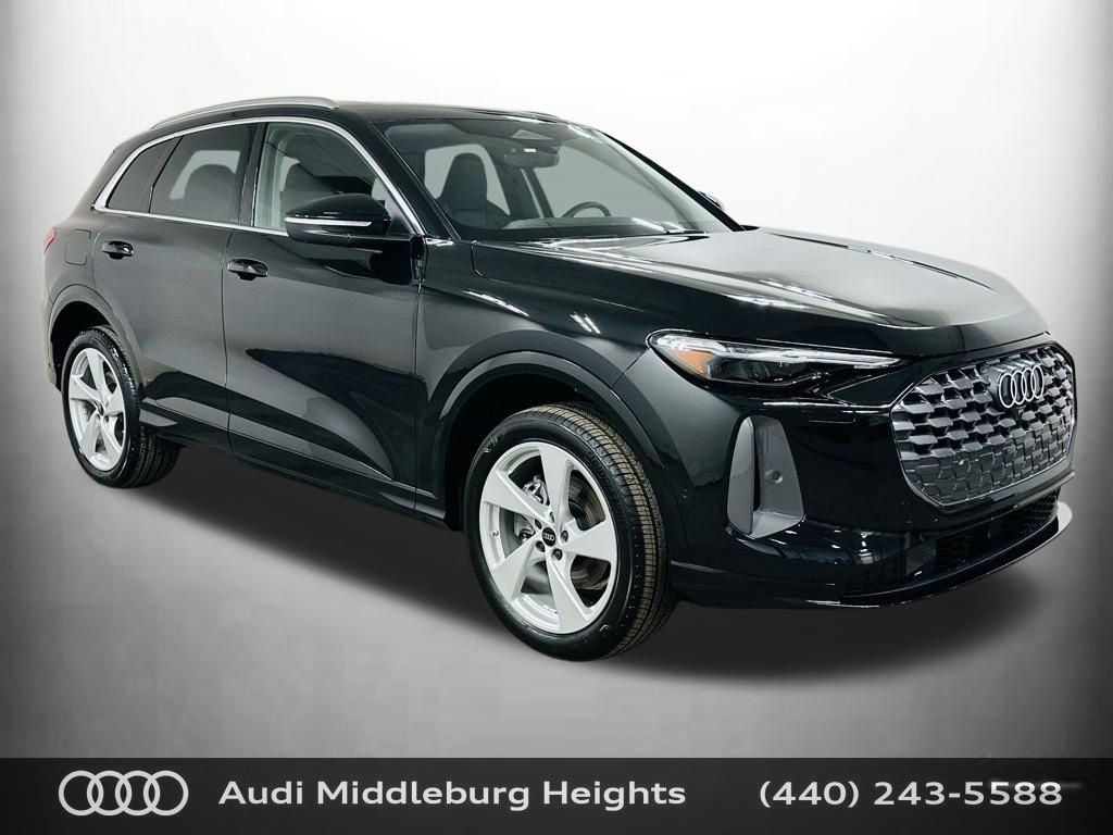 Certified 2025 Audi Q5 Premium w/ Premium Plus