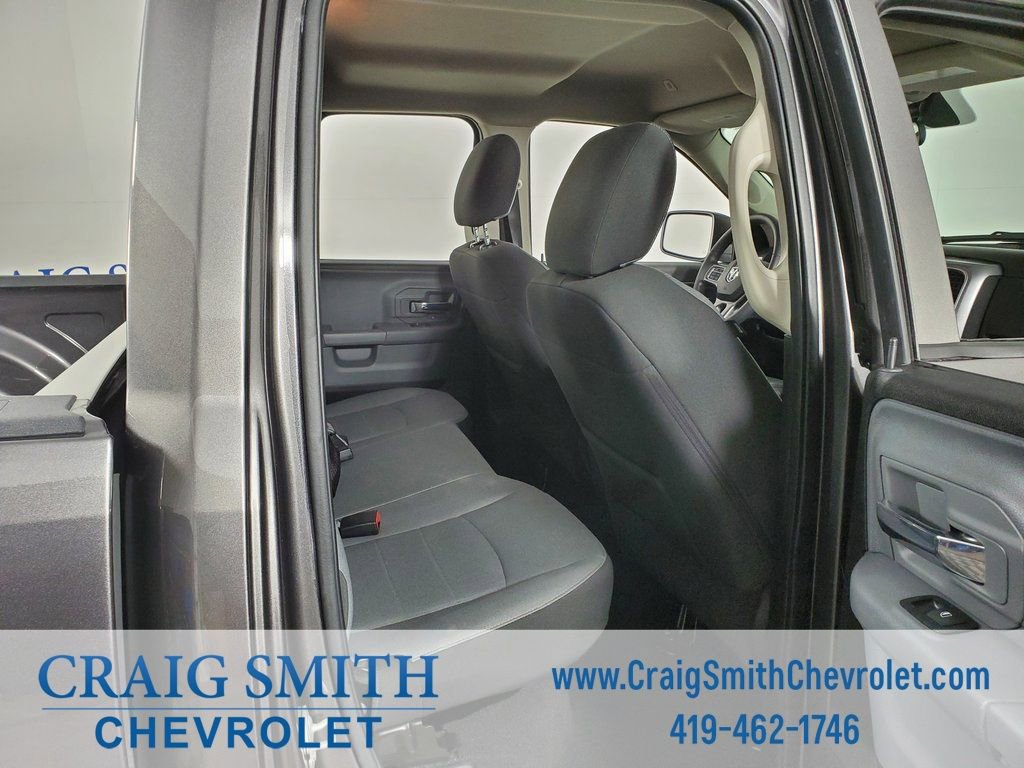 Used 2024 RAM 1500 Classic SLT image 32