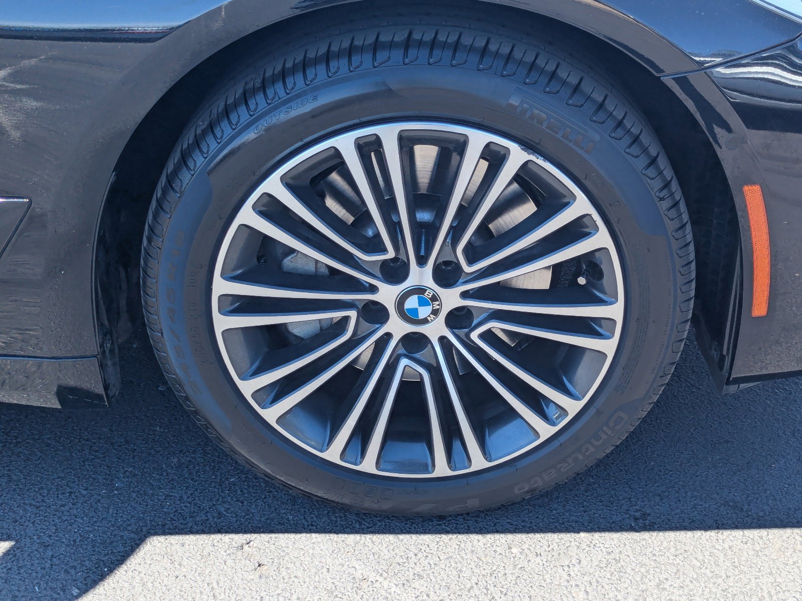 Used 2017 BMW 540i image 9