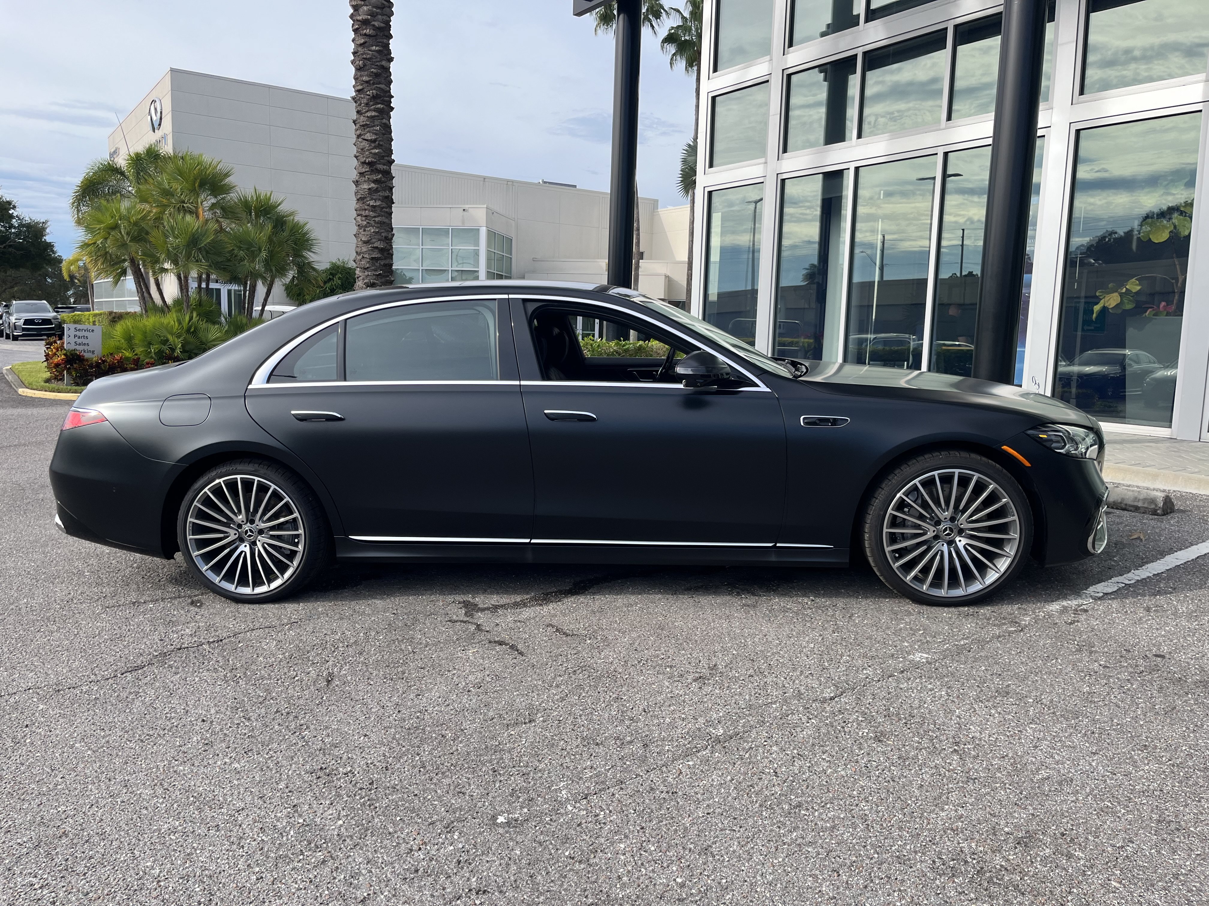 New 2027 Mercedes-Benz S 580 4MATIC Sedan image 8