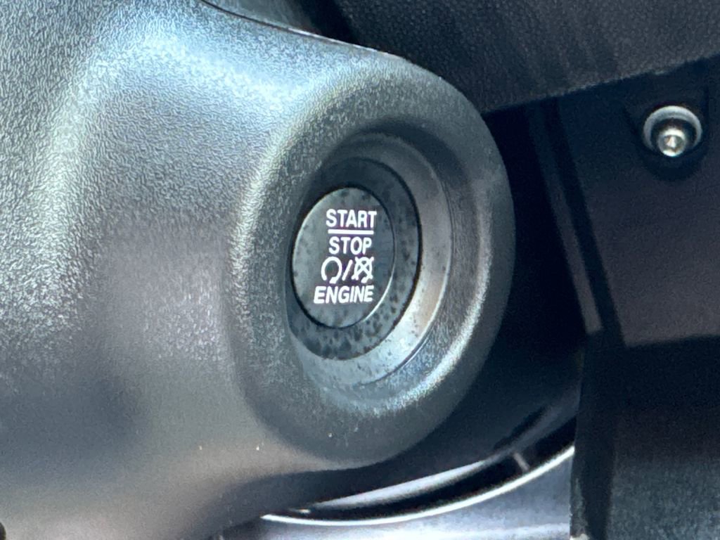 New 2025 RAM ProMaster 3500 w/ Safety Group FWD image 31