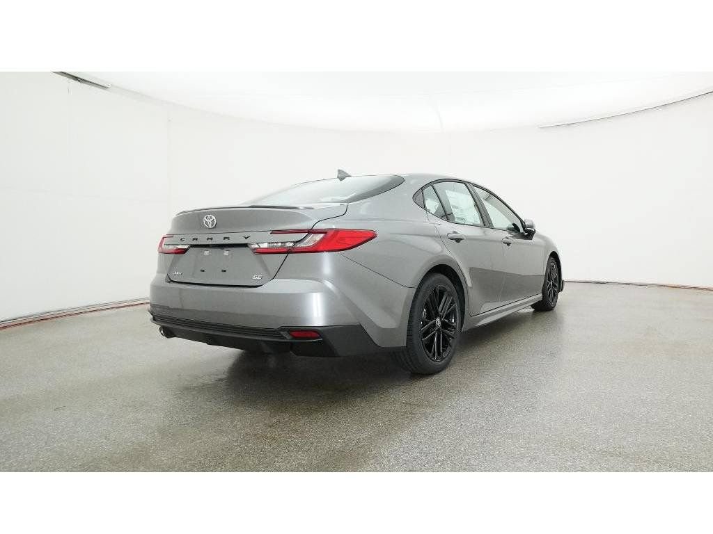 New 2026 Toyota Camry SE FWD image 31