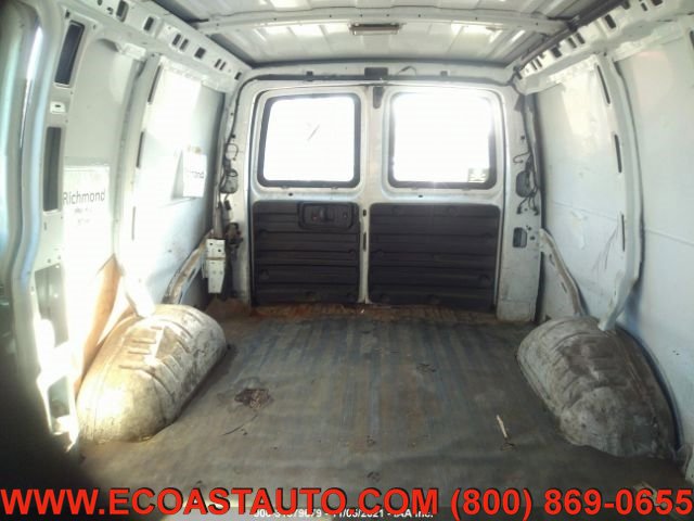 Used 2011 Chevrolet Express 1500 image 8