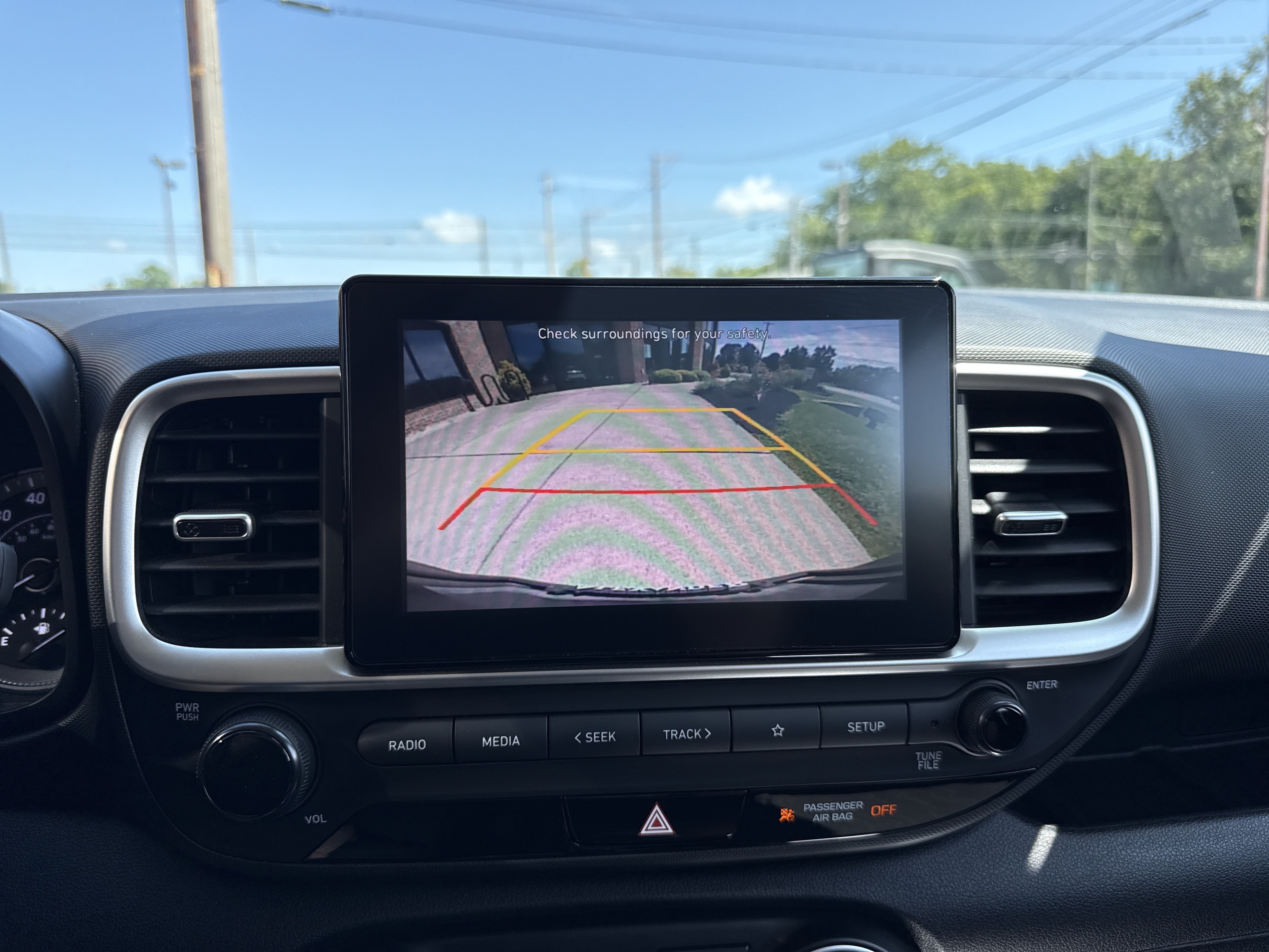 Used 2021 Hyundai Venue SE FWD image 26