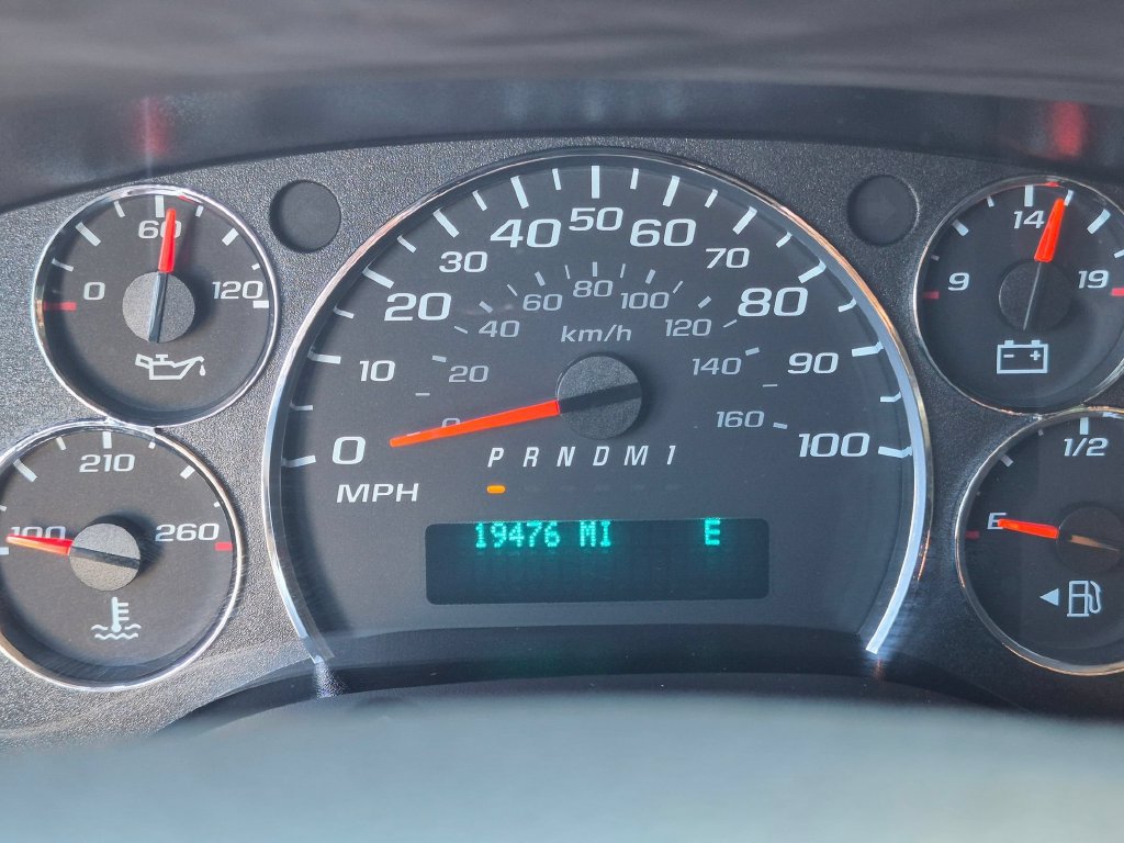 Used 2025 GMC Savana 3500 LT w/ LT Preferred Equipment Group RWD image 16