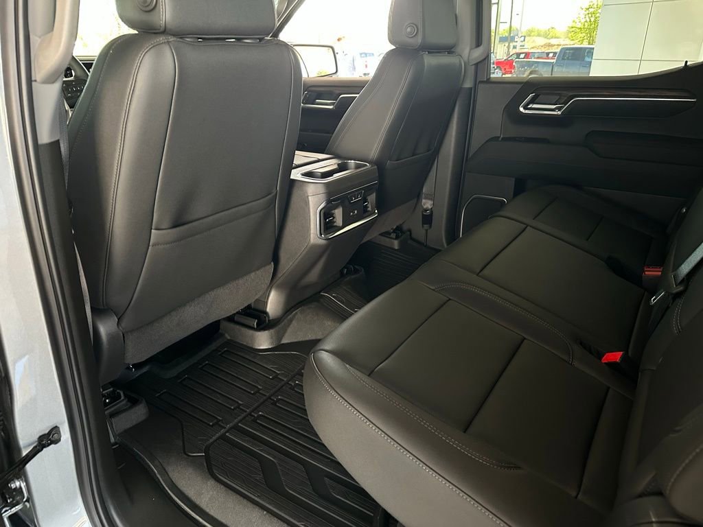 New 2026 GMC Sierra 1500 SLT w/ SLT Premium Package image 14