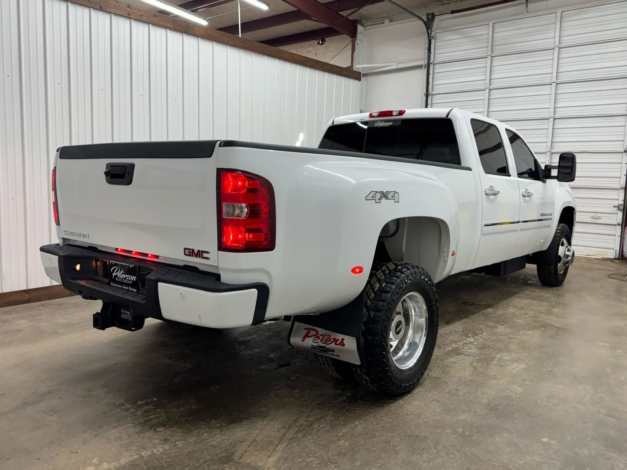 Used 2013 GMC Sierra 3500 Denali image 4
