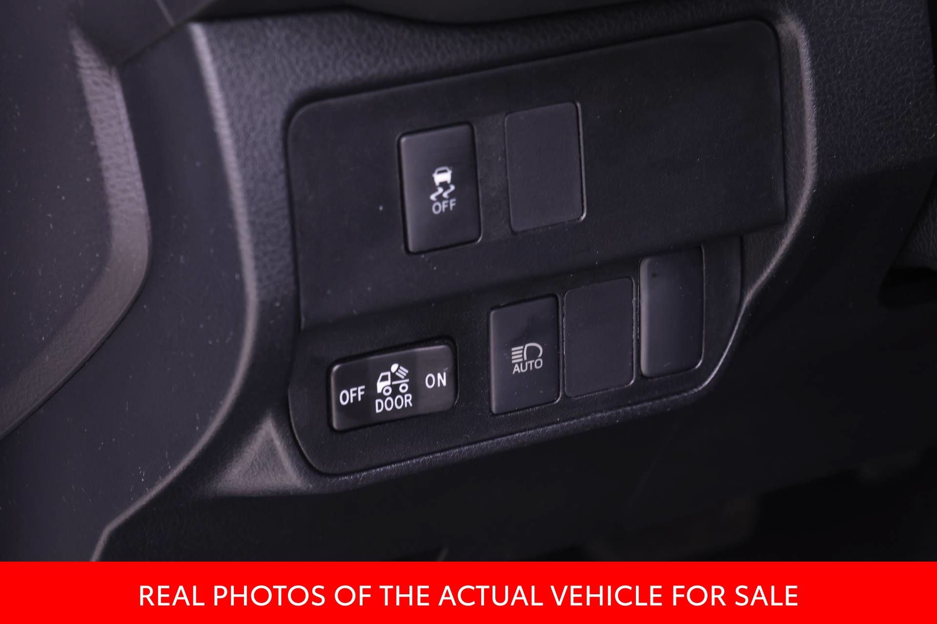 Certified 2023 Toyota Tacoma SR AWD/4WD image 15