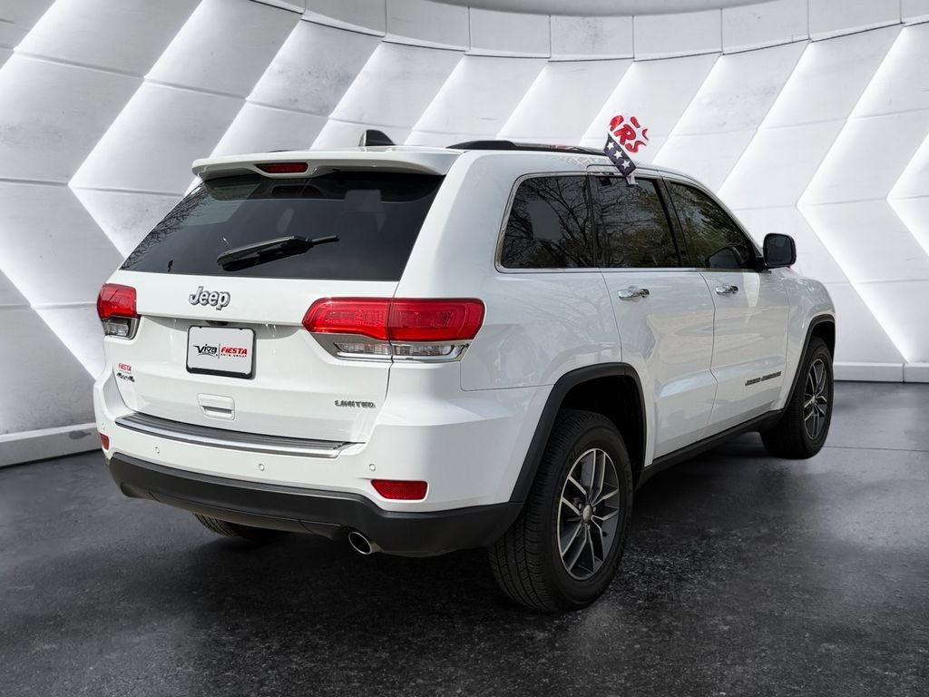 Used 2017 Jeep Grand Cherokee Limited AWD/4WD image 4
