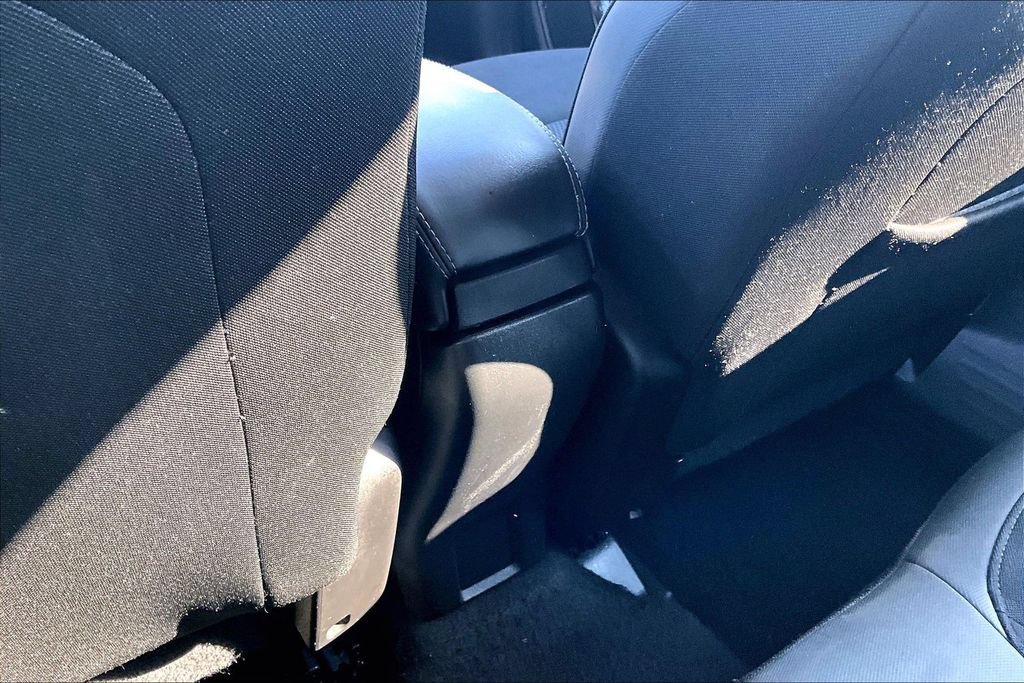 Used 2023 Jeep Renegade Altitude AWD/4WD image 35