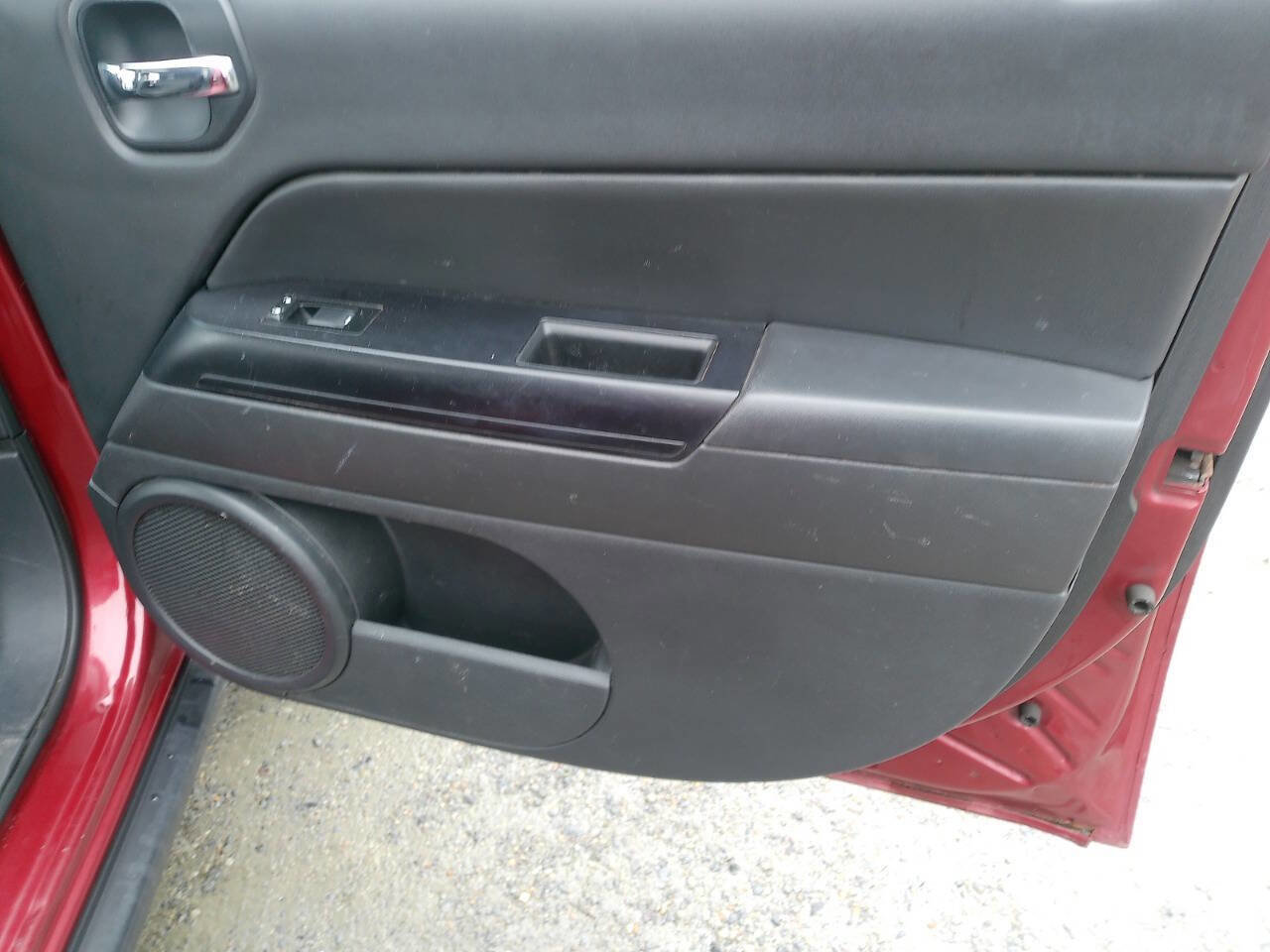 Used 2014 Jeep Patriot Latitude w/ Freedom Edition Package image 27