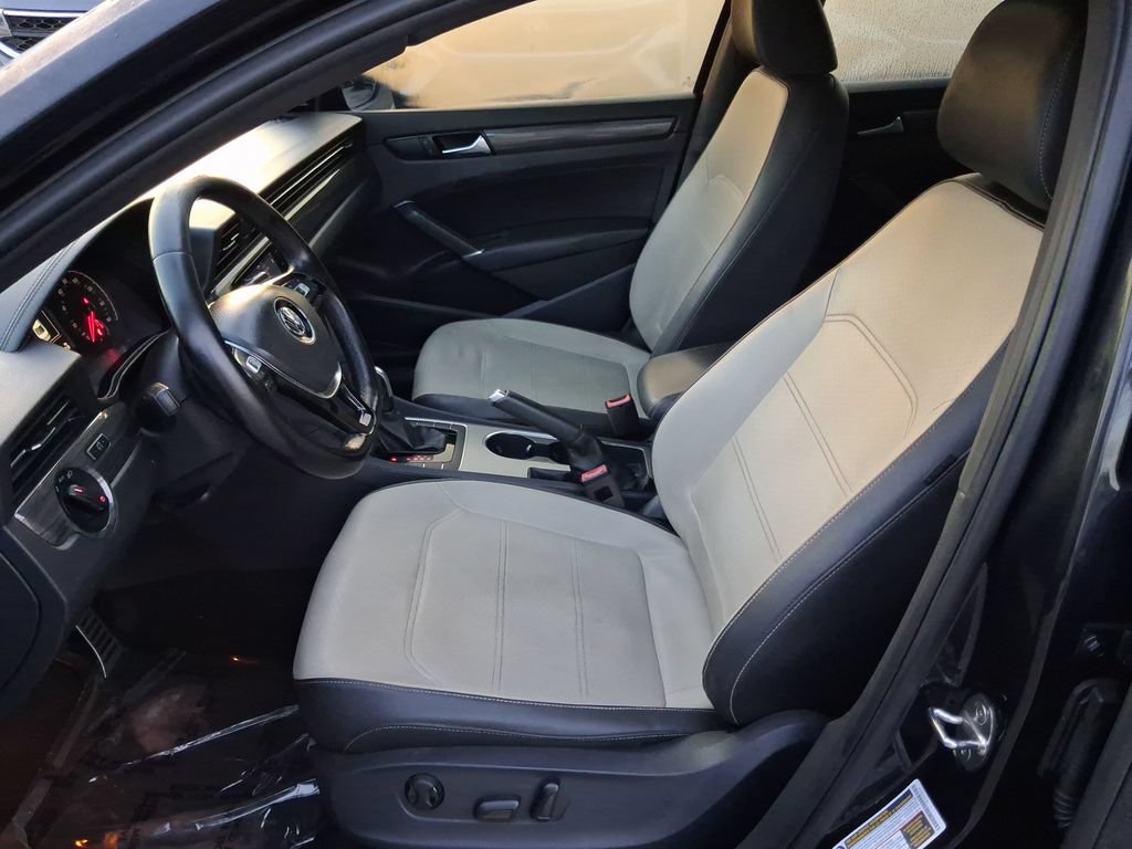 Used 2021 Volkswagen Passat 2.0T R-Line FWD image 19