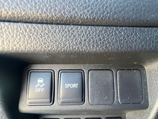 Used 2016 Nissan Rogue S AWD/4WD image 21
