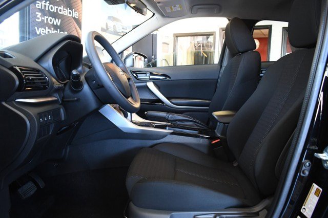 New 2026 Mitsubishi Eclipse Cross LE AWD/4WD image 25