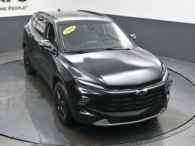 Used 2024 Chevrolet Blazer LT w/ Midnight/Sport Edition image 46