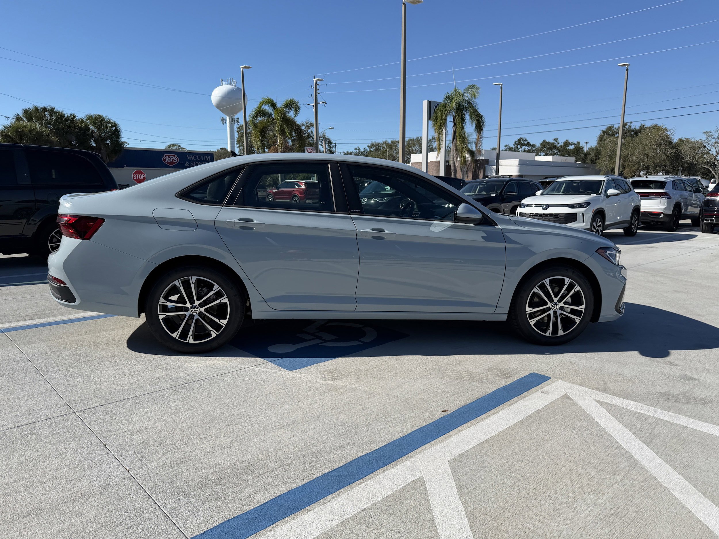 New 2026 Volkswagen Jetta Sport video 2