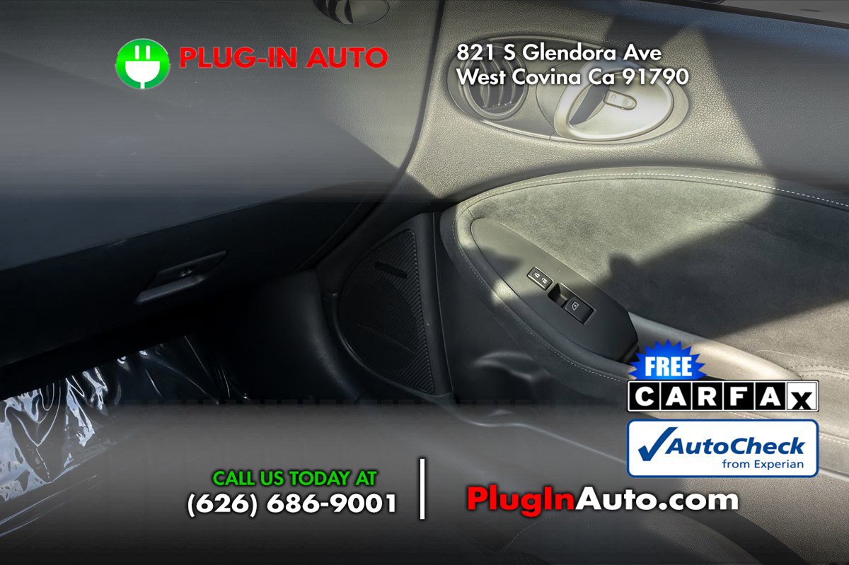 Used 2010 Nissan 370Z Touring image 14