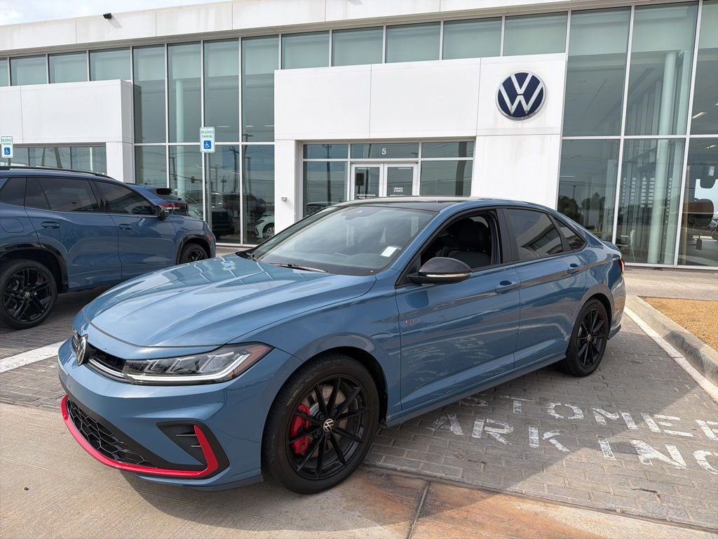 Used 2025 Volkswagen Jetta GLI Autobahn image 1