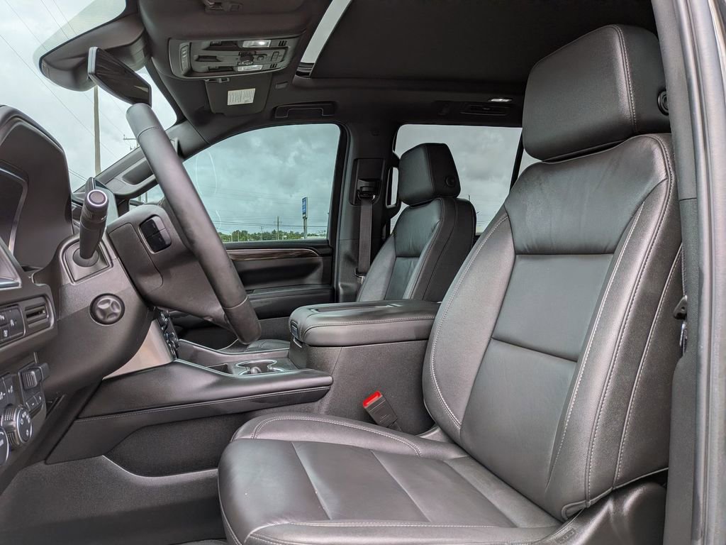 Used 2024 Chevrolet Tahoe LT w/ LT Signature Package AWD/4WD image 14