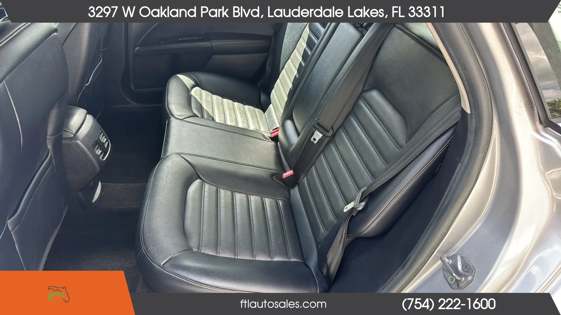 Used 2018 Ford Fusion SE w/ Fusion SE Technology Package FWD image 24
