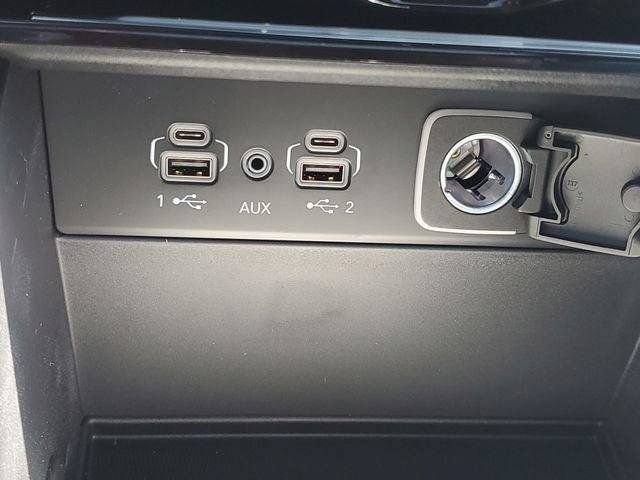 New 2026 Jeep Grand Cherokee L Limited w/ Limited Altitude Package AWD/4WD image 31