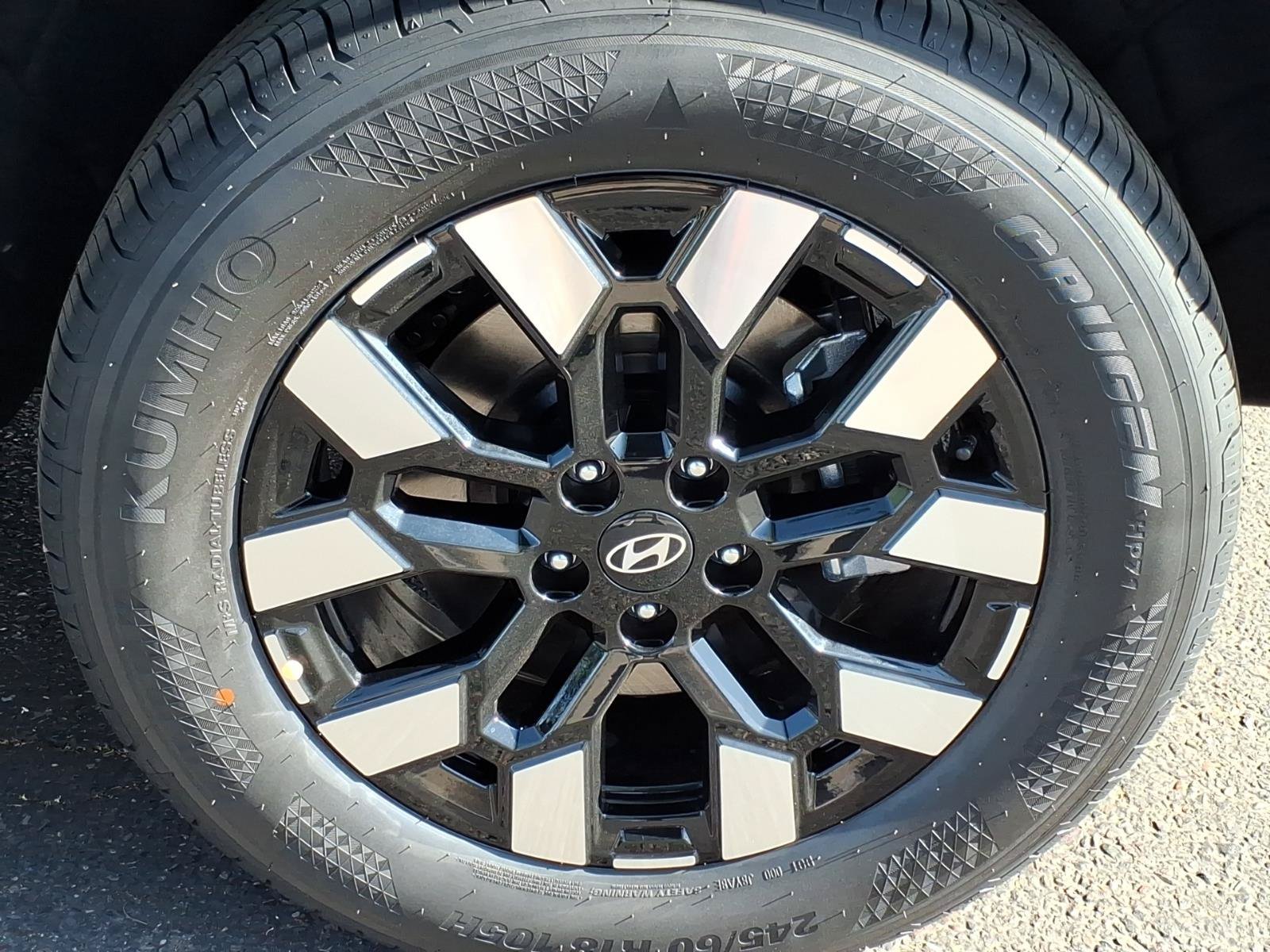 New 2026 Hyundai Santa Cruz SE FWD image 5