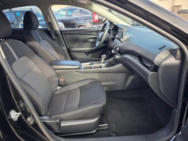 Used 2024 Nissan Sentra SV FWD image 10