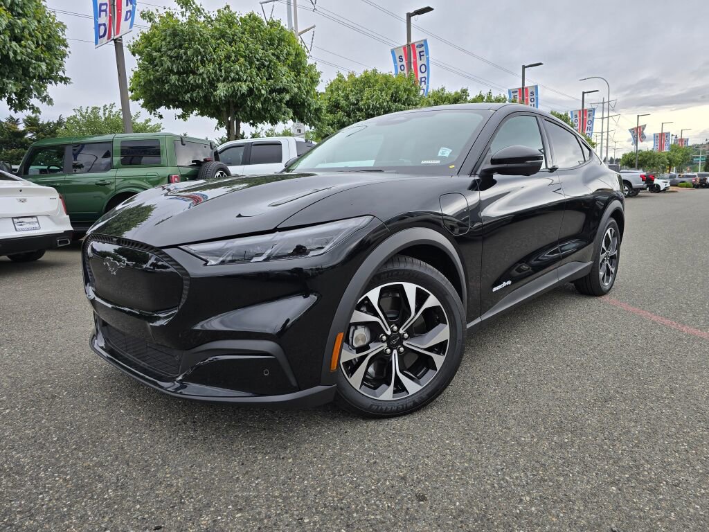 Used 2025 Ford Mustang Mach-E Select w/ Comfort Package Lite