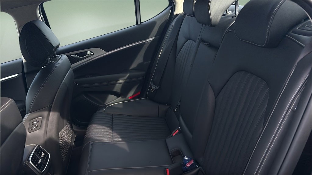 New 2026 Genesis G70 2.5T Prestige image 10