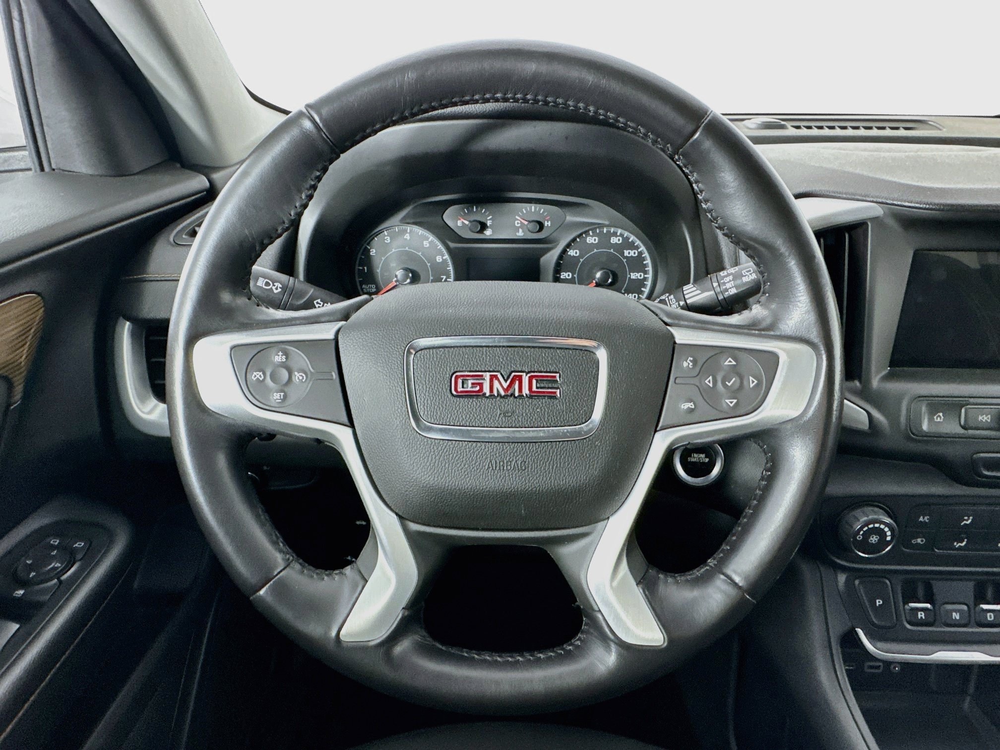 Used 2018 GMC Terrain SLE FWD image 11