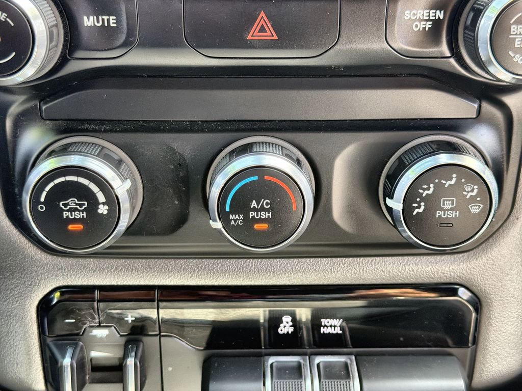 Used 2024 RAM 2500 Big Horn image 16