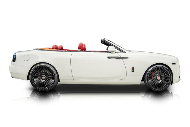 Used 2016 Rolls-Royce Dawn RWD image 2