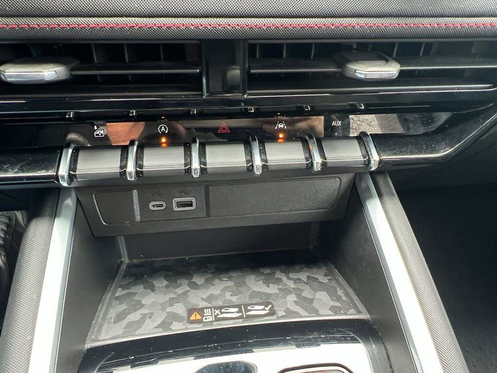 Used 2023 Chevrolet Colorado Z71 w/ Z71 Convenience Package 2 image 22