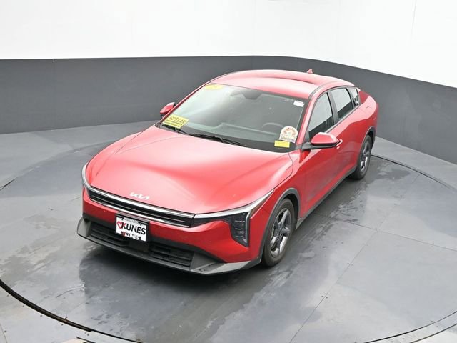 Used 2025 Kia K4 FWD image 14