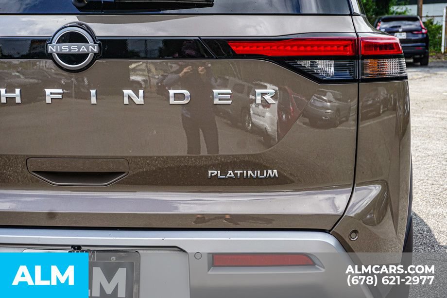 Used 2023 Nissan Pathfinder Platinum w/ Cargo Package FWD image 12