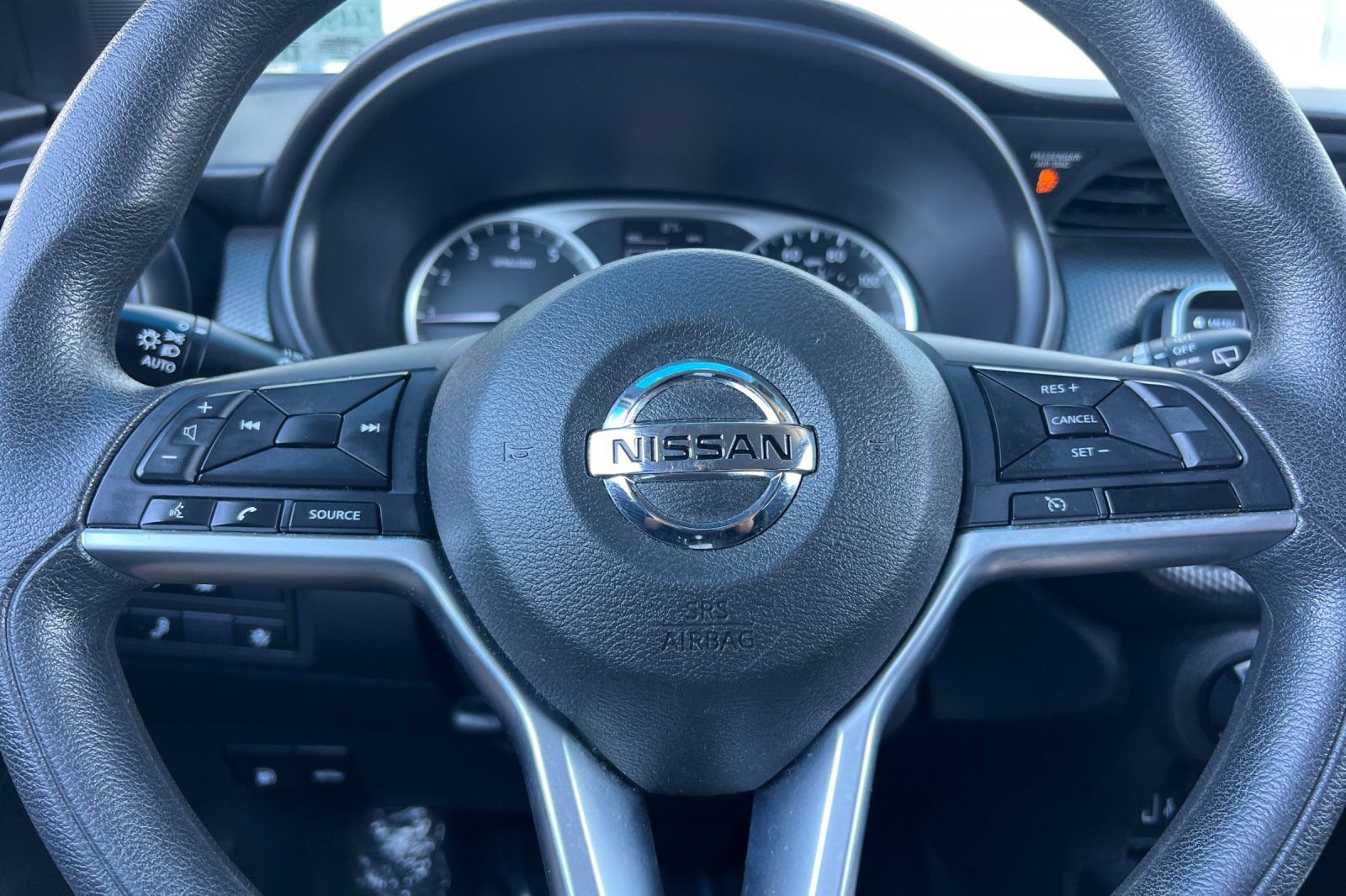 Used 2020 Nissan Kicks S FWD image 32