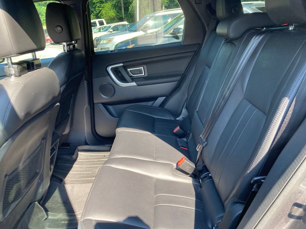 Used 2019 Land Rover Discovery Sport AWD/4WD image 11