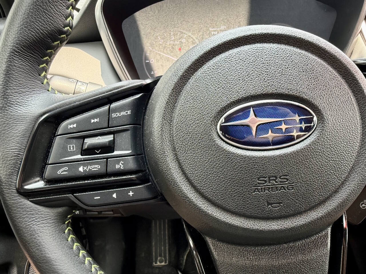 Used 2025 Subaru Outback Onyx Edition AWD/4WD image 39