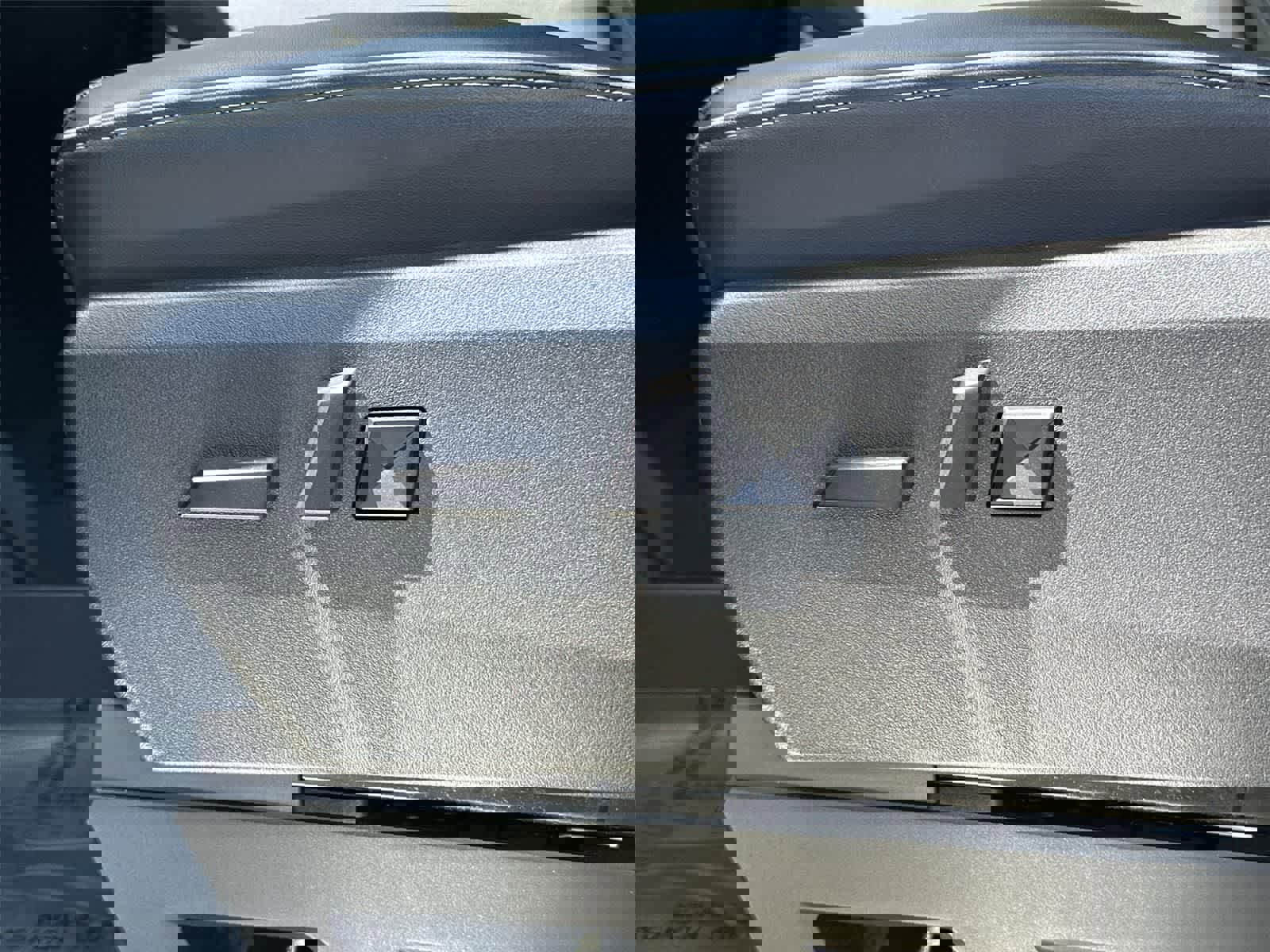 Used 2024 Tesla Cybertruck Cyberbeast AWD/4WD image 25