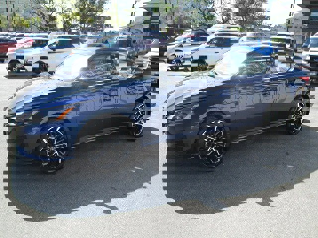 Used 2024 Nissan Altima 2.5 SR w/ SR Premium Package image 3