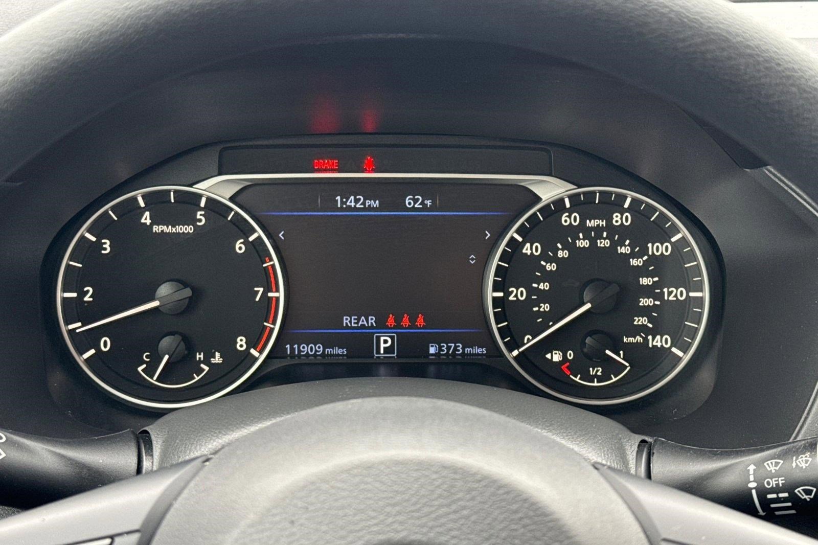 Used 2025 Nissan Altima 2.5 SV image 21