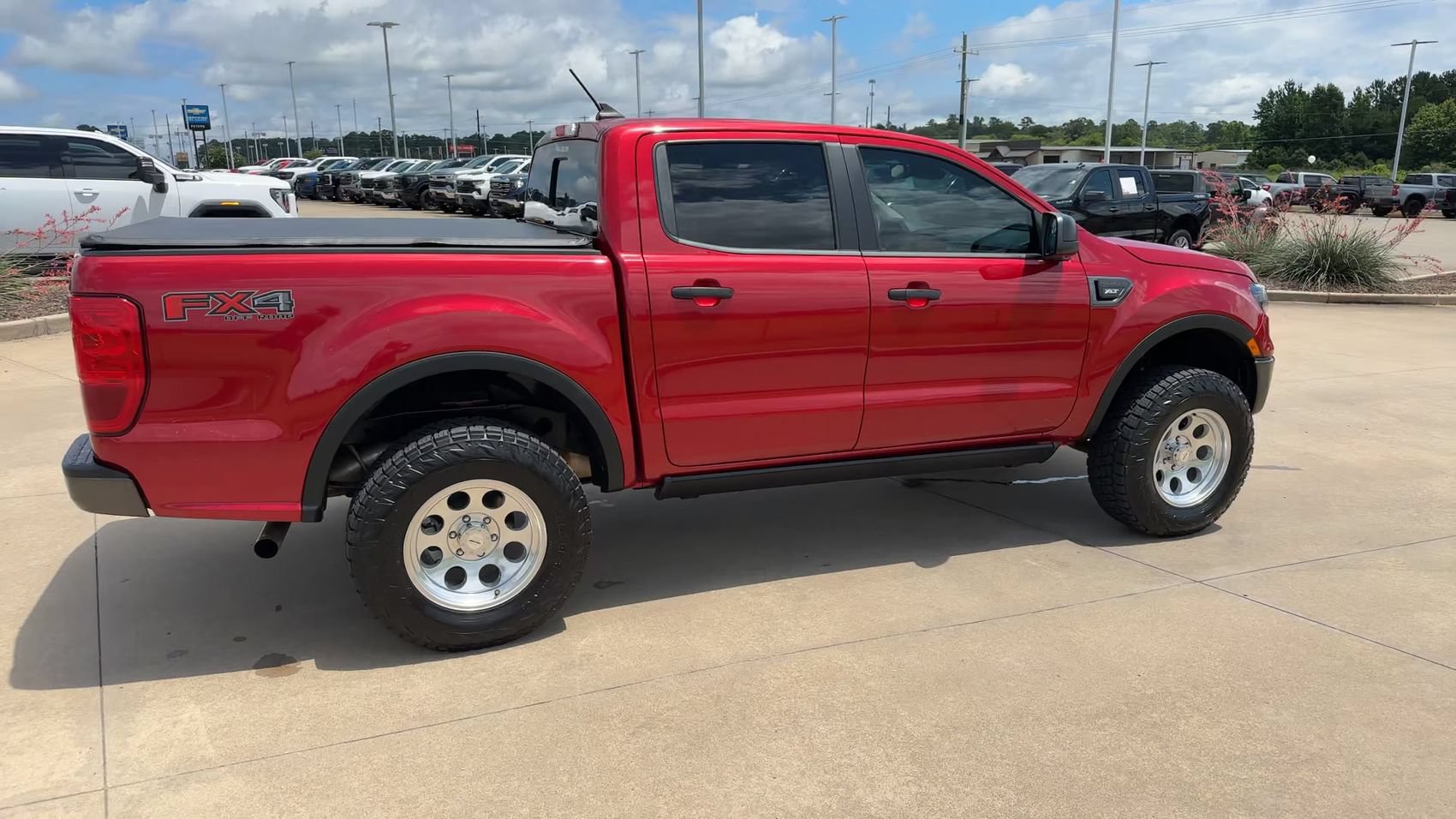 Used 2021 Ford Ranger XLT w/ Equipment Group 302A High AWD/4WD image 8