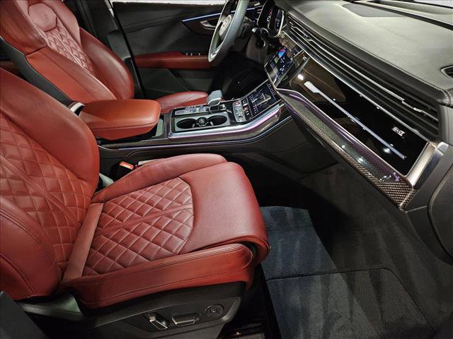 Used 2024 Audi SQ7 Prestige AWD/4WD image 21