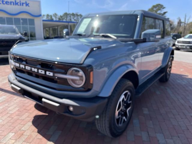 Used 2023 Ford Bronco Outer Banks AWD/4WD image 1