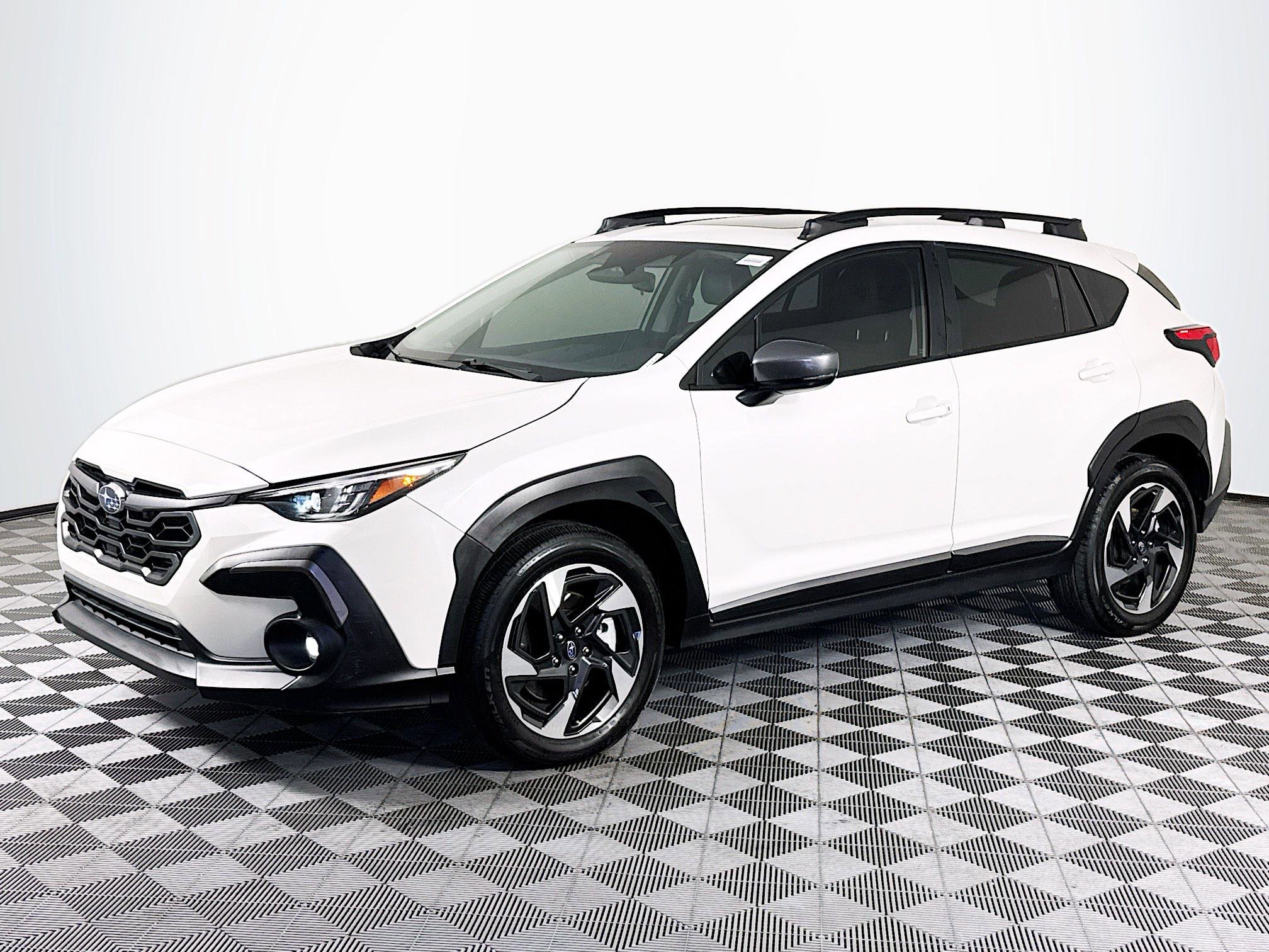 Used 2024 Subaru Crosstrek 2.5i Limited image 4