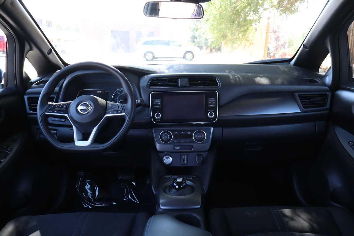 Used 2025 Nissan Leaf S FWD image 16