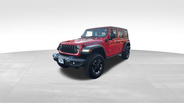 Used 2025 Jeep Wrangler Unlimited Rubicon 4xe w/ Convenience Group AWD/4WD image 2